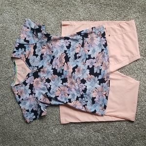 Healing hands premiere scrub set